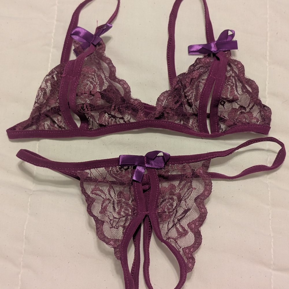 Purple Lace Lingerie Set